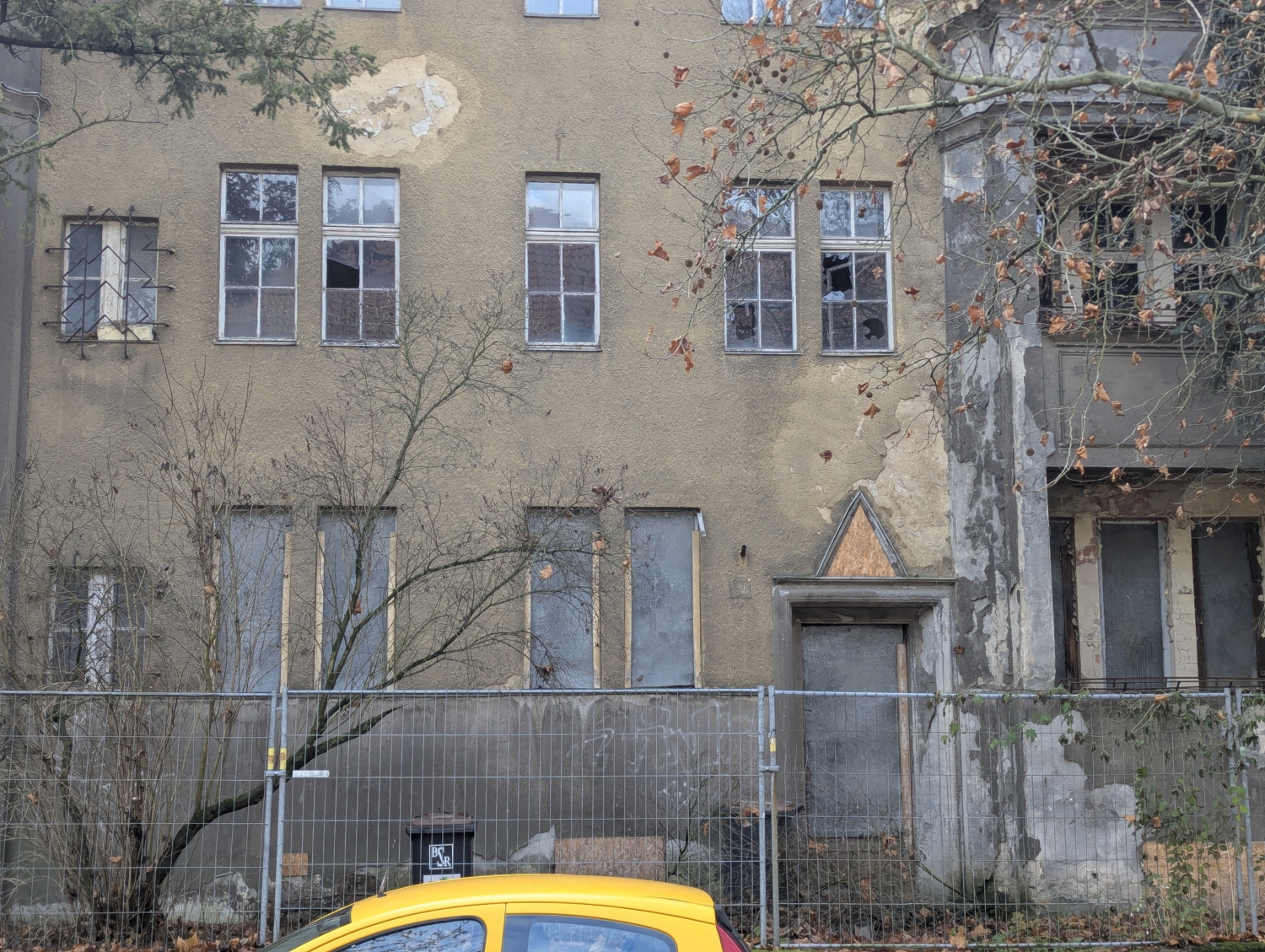 Foto - Fassade Ehrenfelsstraße 21 - Lizenz CC0